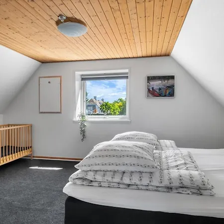 Alisa - 2-5km From The Sea By Interhome Feriehus